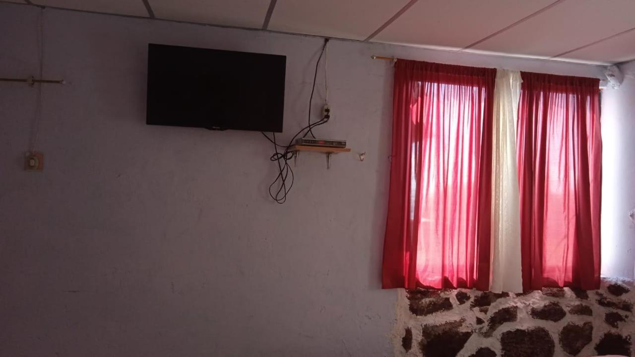Hostal Cabanas Don Jorge Puerto Baquerizo Moreno Εξωτερικό φωτογραφία