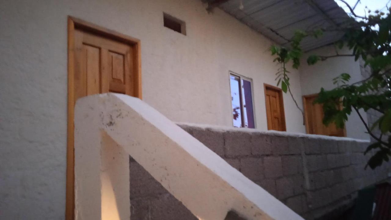 Hostal Cabanas Don Jorge Puerto Baquerizo Moreno Εξωτερικό φωτογραφία