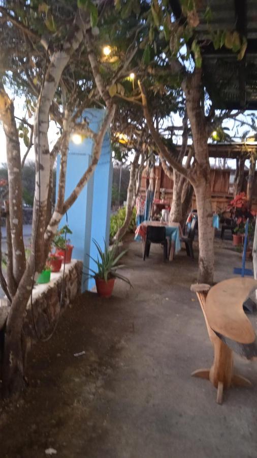Hostal Cabanas Don Jorge Puerto Baquerizo Moreno Εξωτερικό φωτογραφία