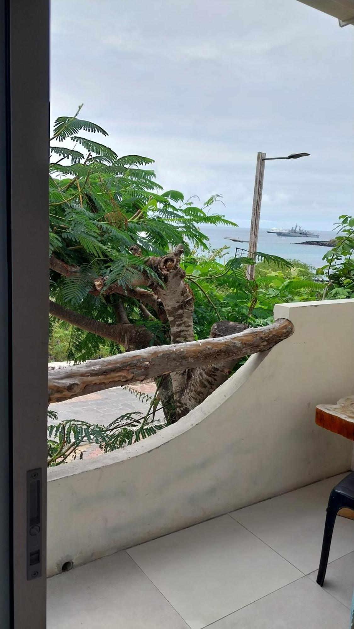 Hostal Cabanas Don Jorge Puerto Baquerizo Moreno Εξωτερικό φωτογραφία