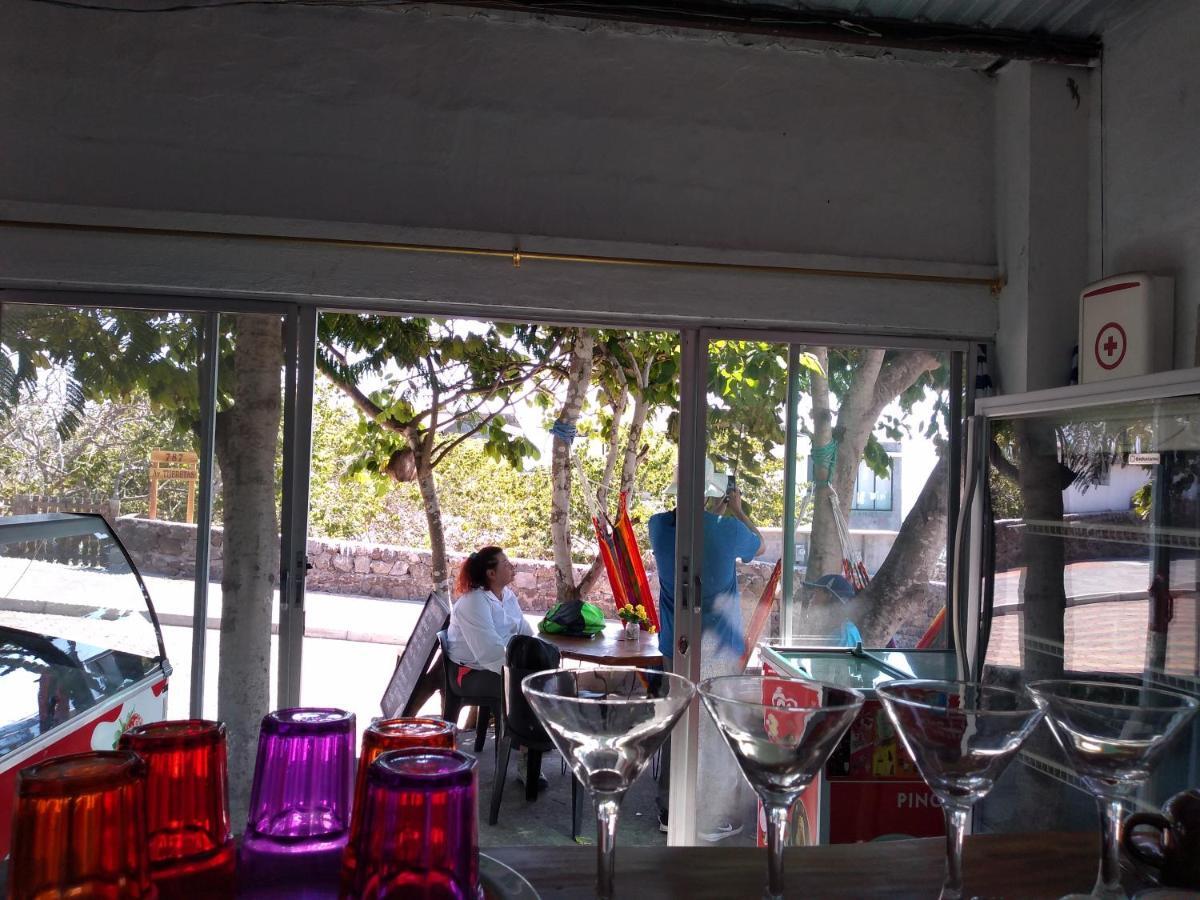 Hostal Cabanas Don Jorge Puerto Baquerizo Moreno Εξωτερικό φωτογραφία